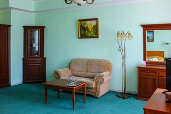 Room 37 of 52
