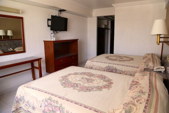 Room 12 of 78