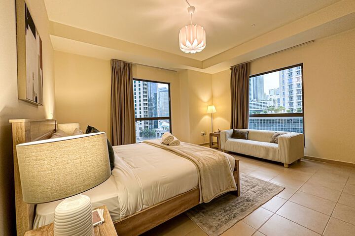 Room 3 of 53