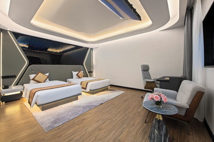 Room 20 of 63