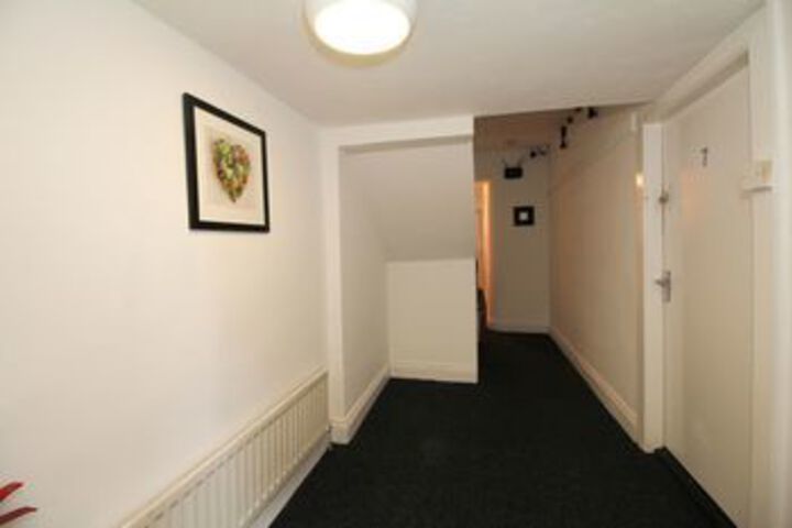 Ballroom/Hall 17 of 26