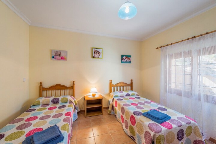 Room 3 of 15