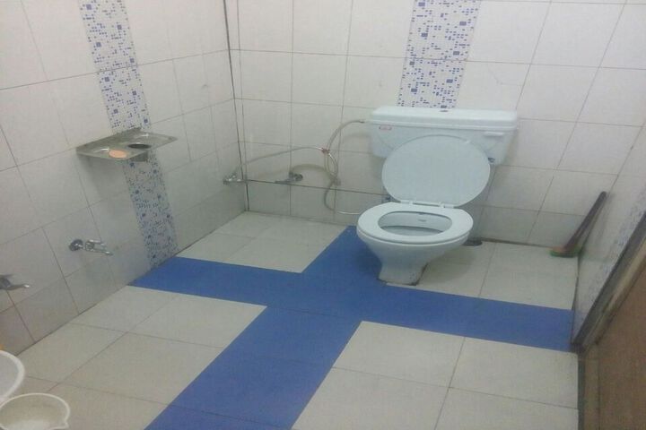 Room 7 of 7
