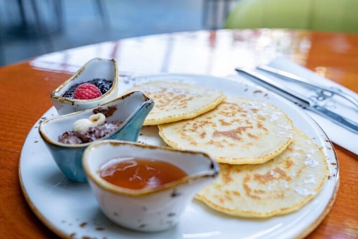 Breakfast/Coffee Service 39 of 49