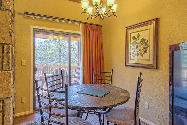 Dining Photos