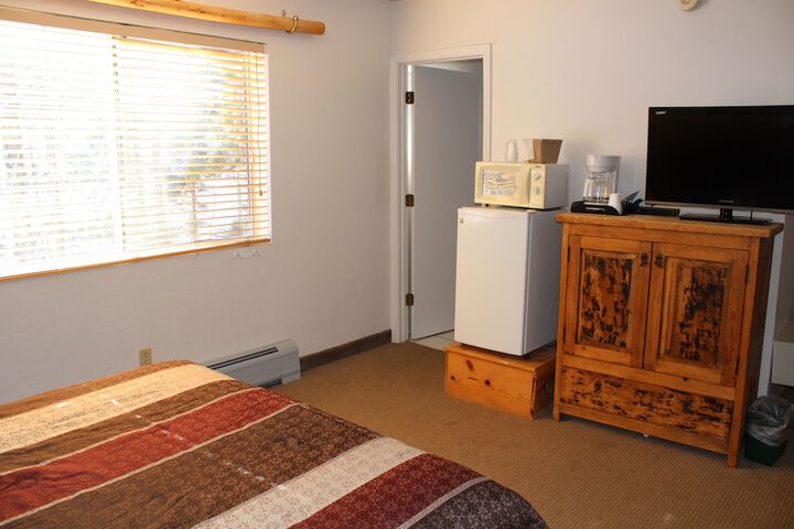 Room 30 of 104
