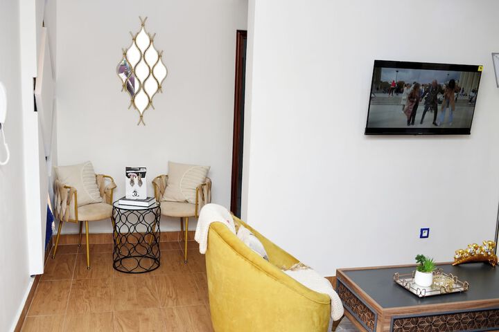 Room 14 of 22