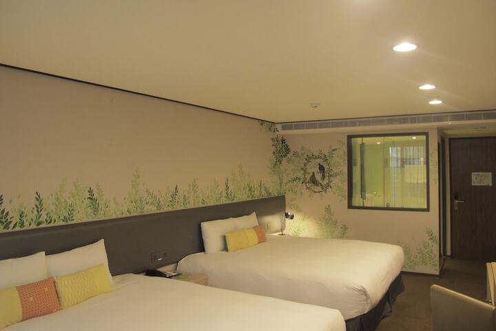 Room 15 of 92