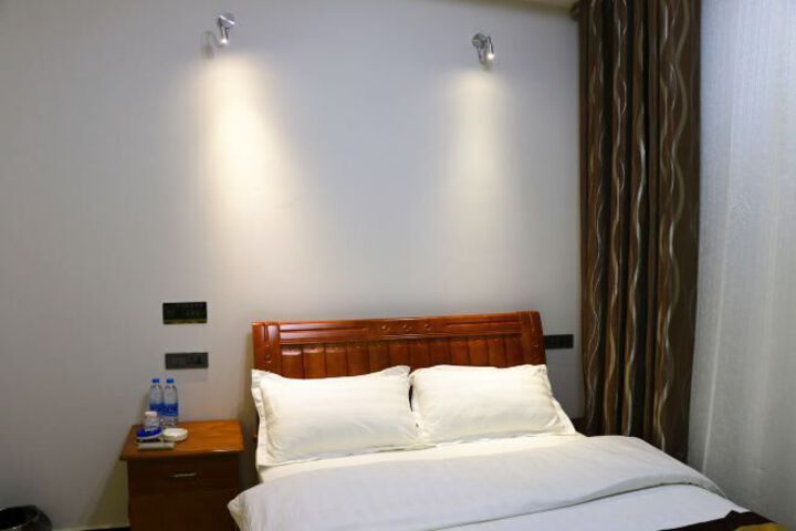 Room 69 of 142