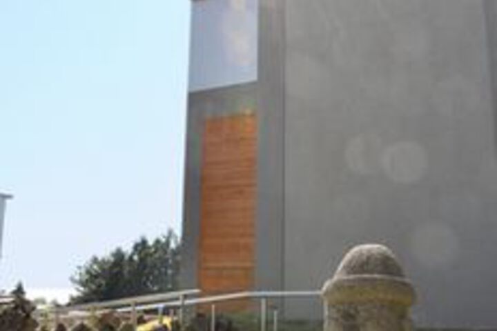Hotel Entry