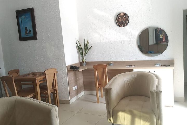 Room 105 of 156