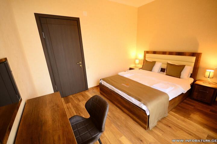 Room 26 of 59