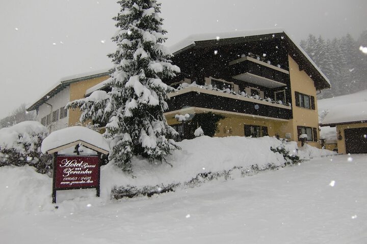Hotel 56 of 63