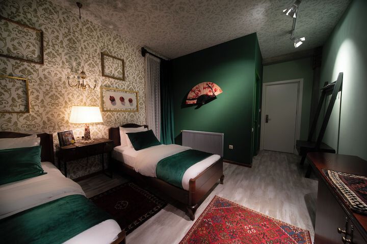 Room 31 of 75