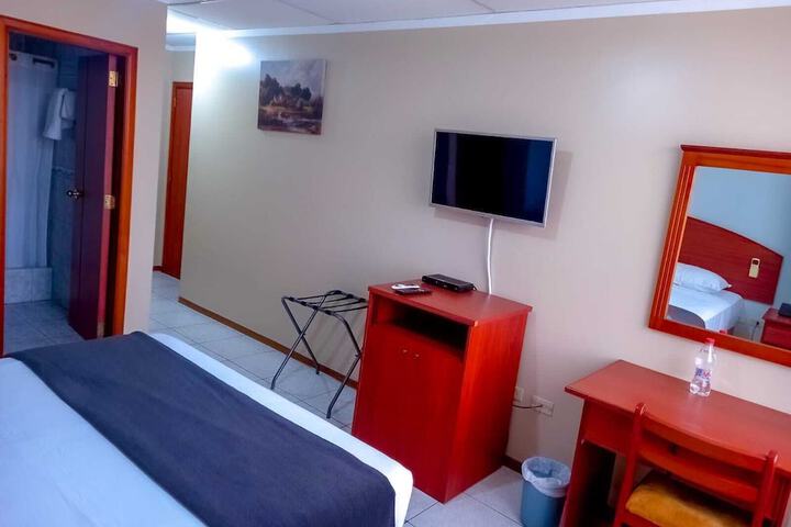 Room 7 of 15