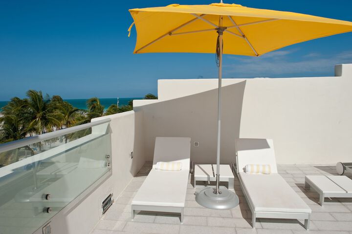 Sundeck