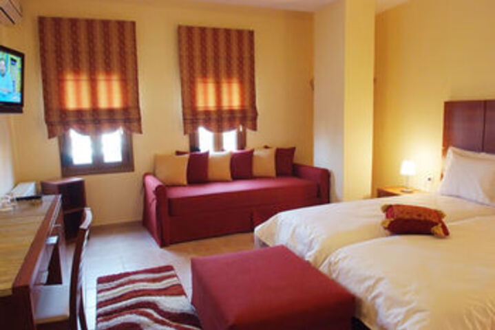 Room 14 of 35