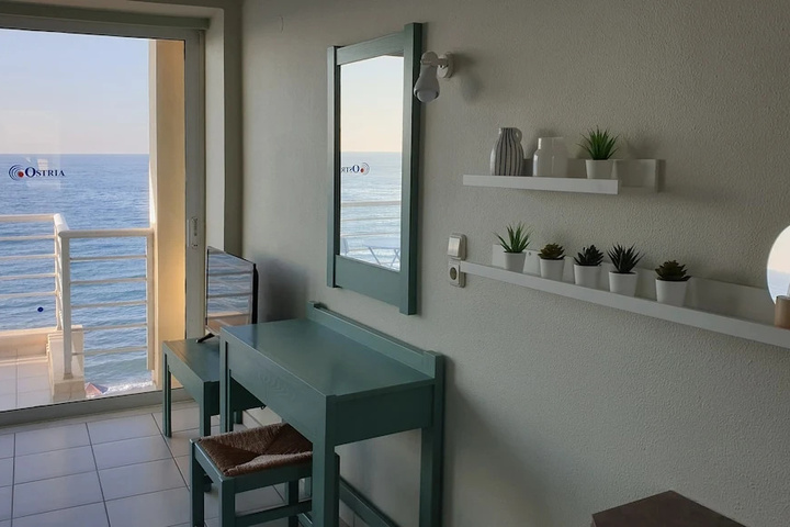 Terrace/Patio 6 of 12