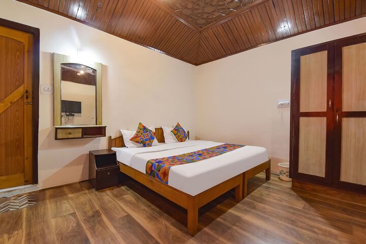 Fabhotel DayS Inn
