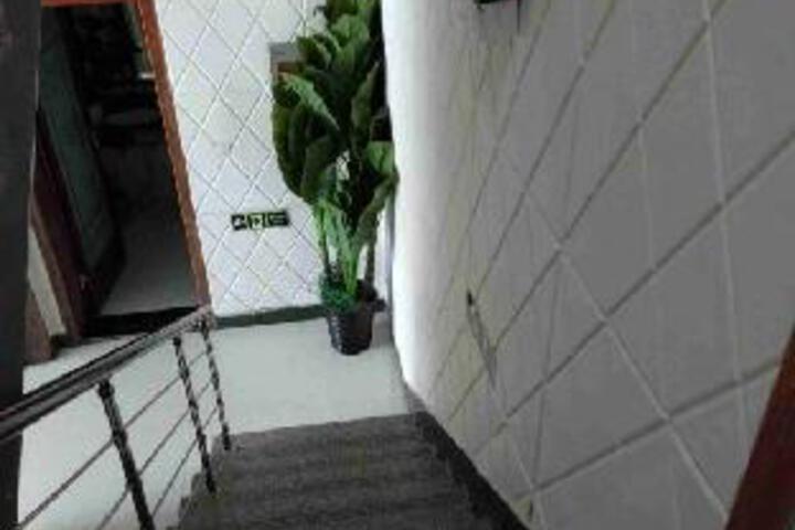 Weipai Business Hotel