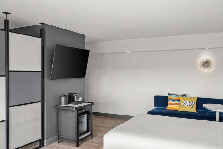 Room 45 of 54