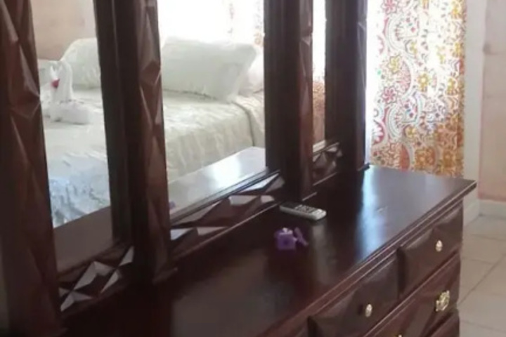 Room 3 of 20
