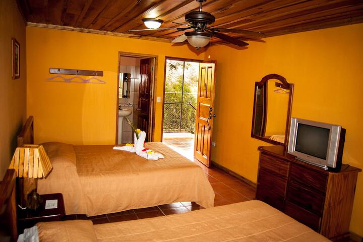 Room 10 of 45