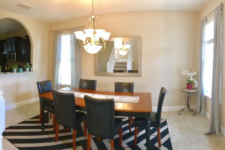 Room 3 of 129