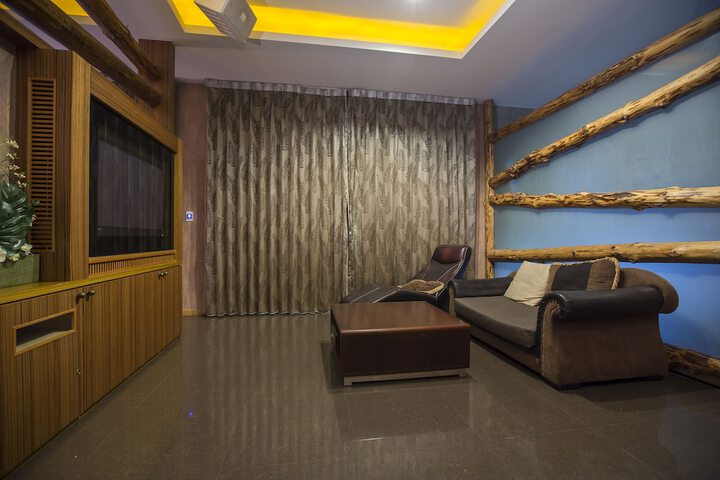 Room 18 of 67