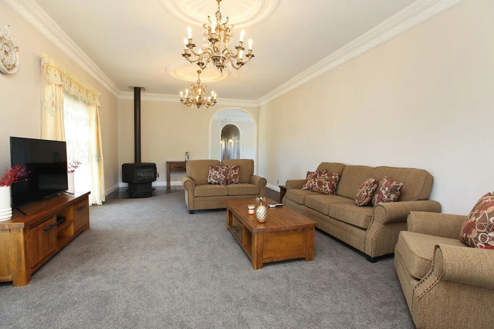 Room 3 of 25