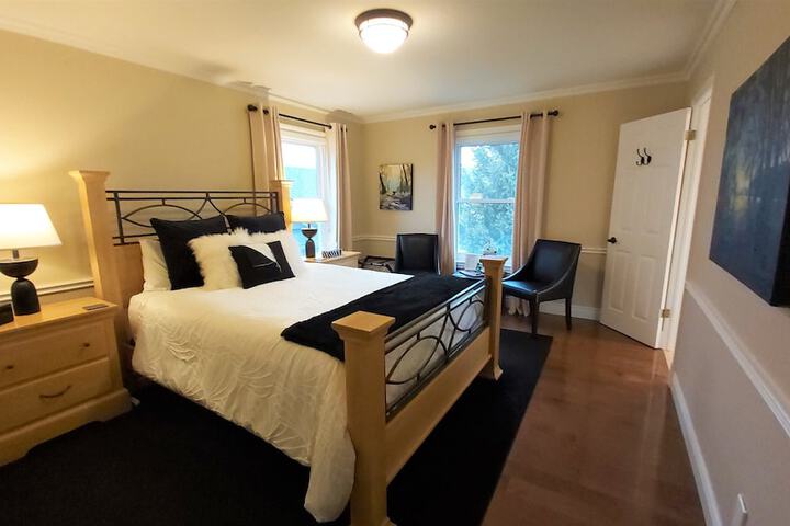 Room 6 of 31