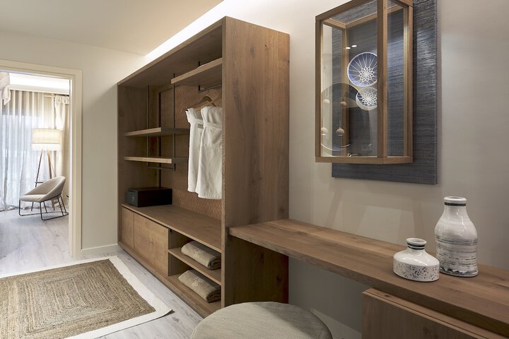 Room 29 of 184