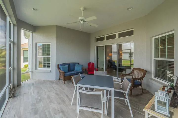 Terrace/Patio 7 of 18