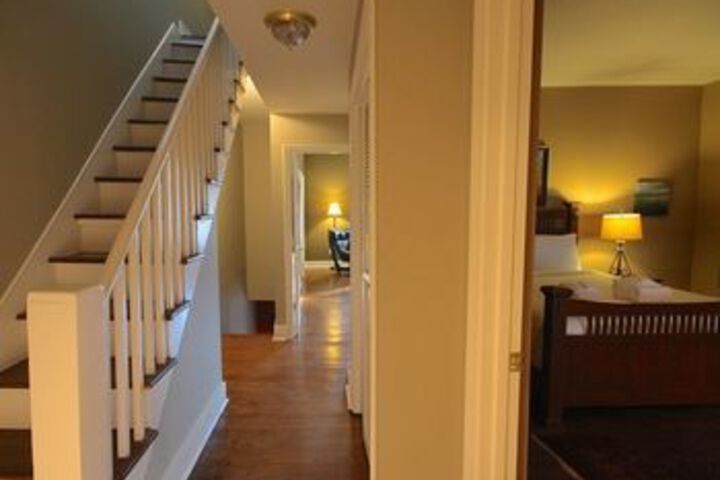 Room 20 of 76