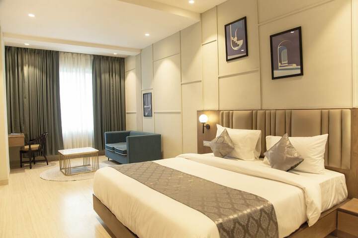 Room 21 of 29