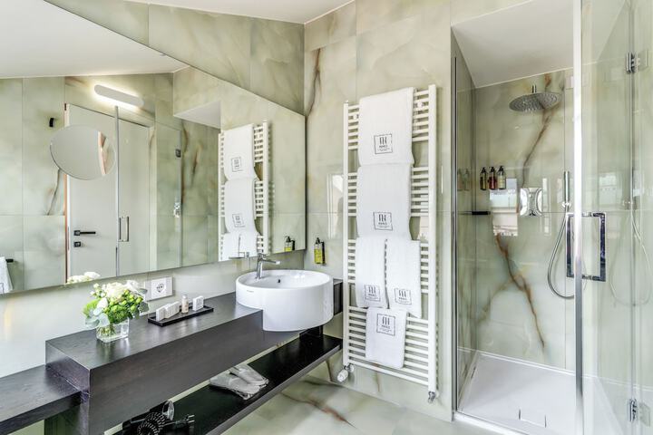Bath Interior