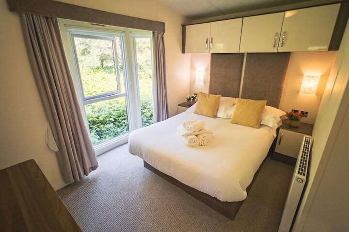 Room 3 of 51