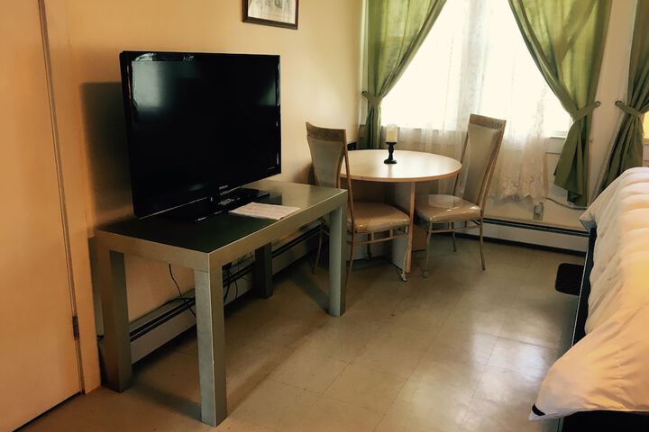 Room 114 of 246