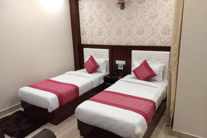 Room 15 of 41