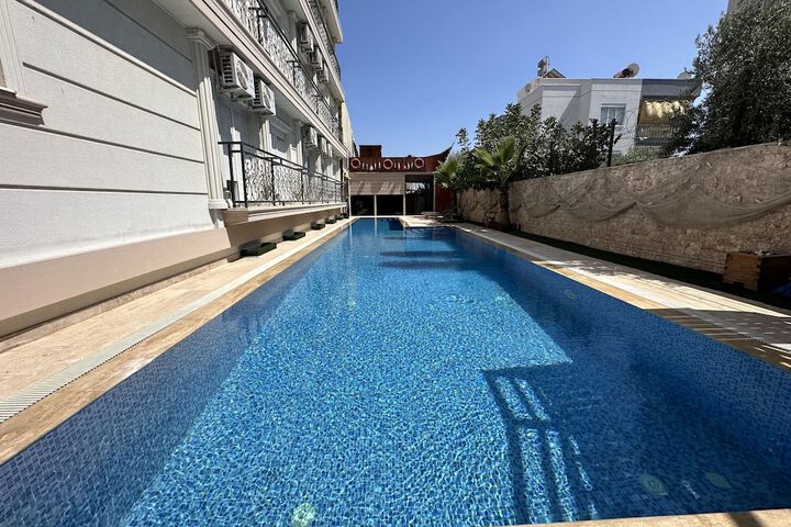 Pool 23 of 36