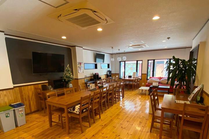 Dining Photos