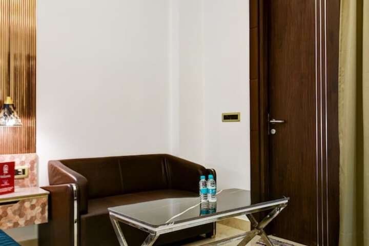 Room 31 of 52