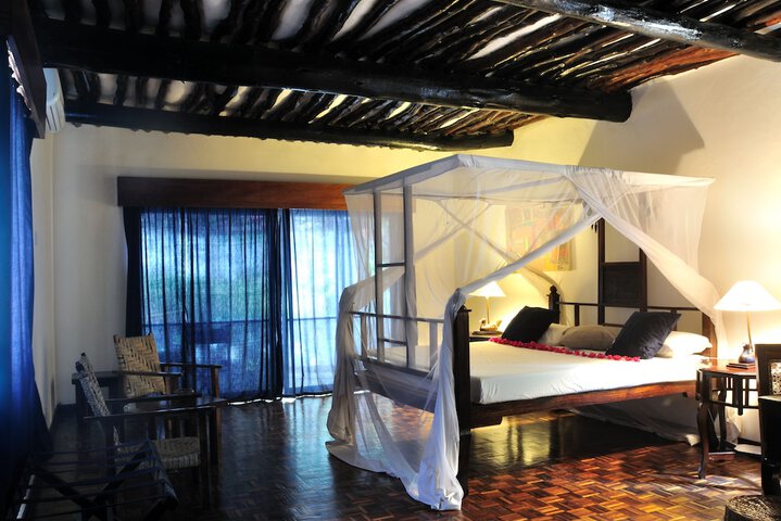 Room 7 of 35