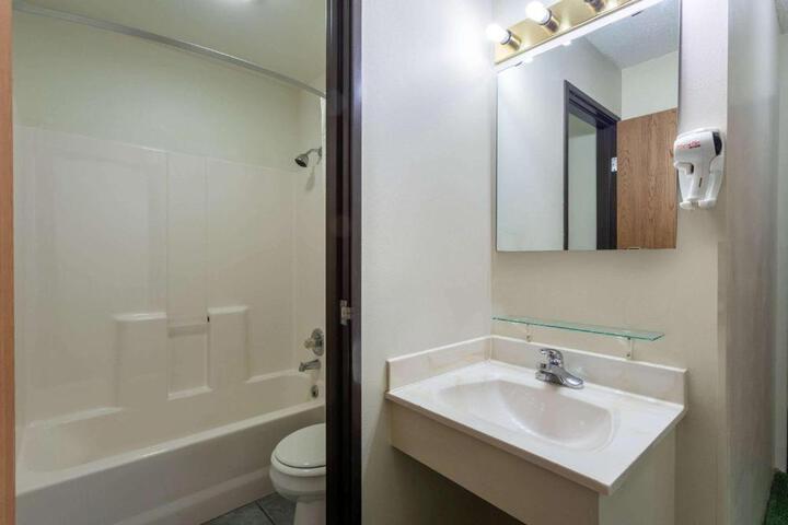 Double Accessible Queen Size Bed