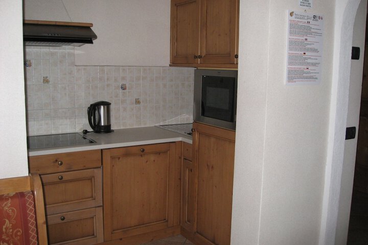 Room 5 of 22