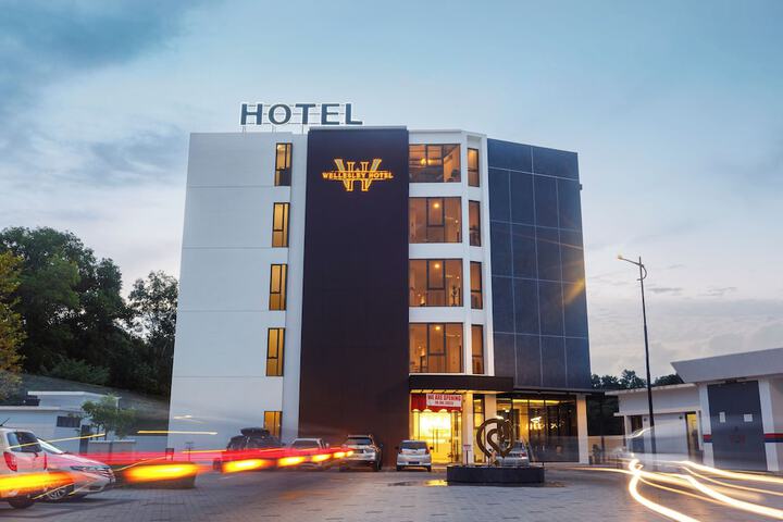 Hotel 60 of 62