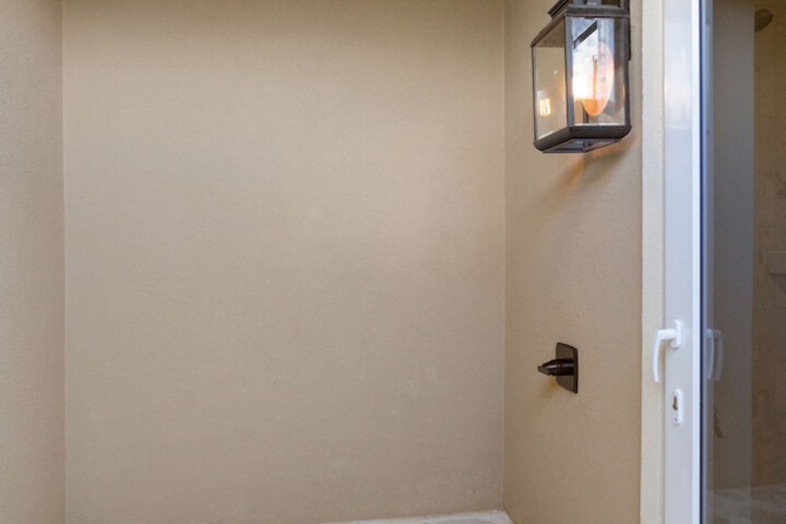 Room 137 of 179