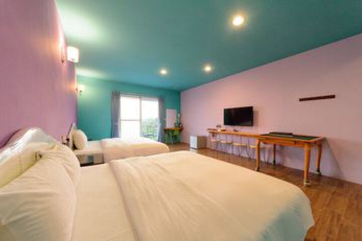 Room 44 of 69