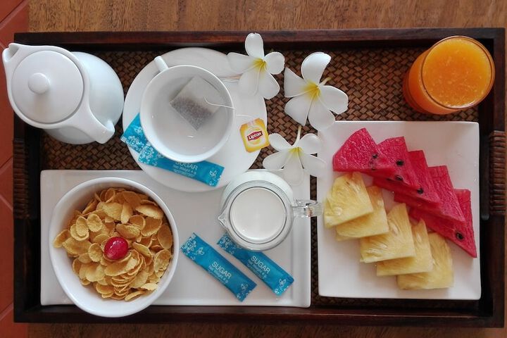 Breakfast/Coffee Service 52 of 76