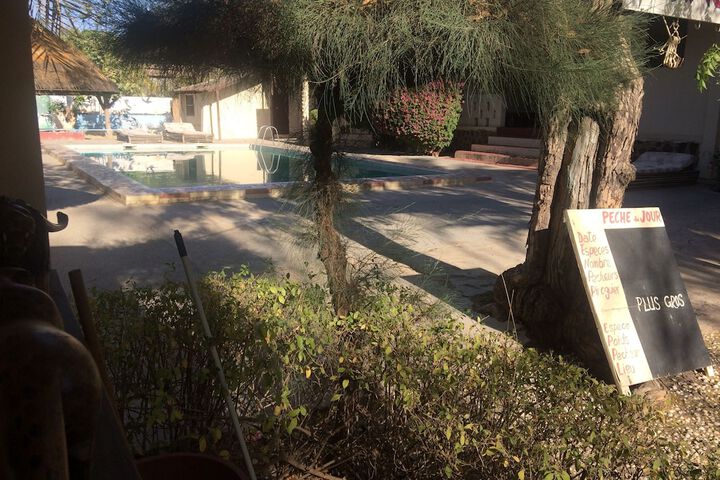 Pool 25 of 65